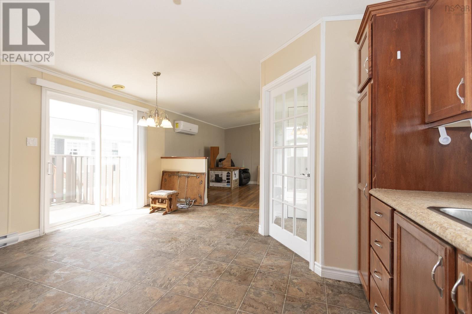 25 Pinehurst Street - 7