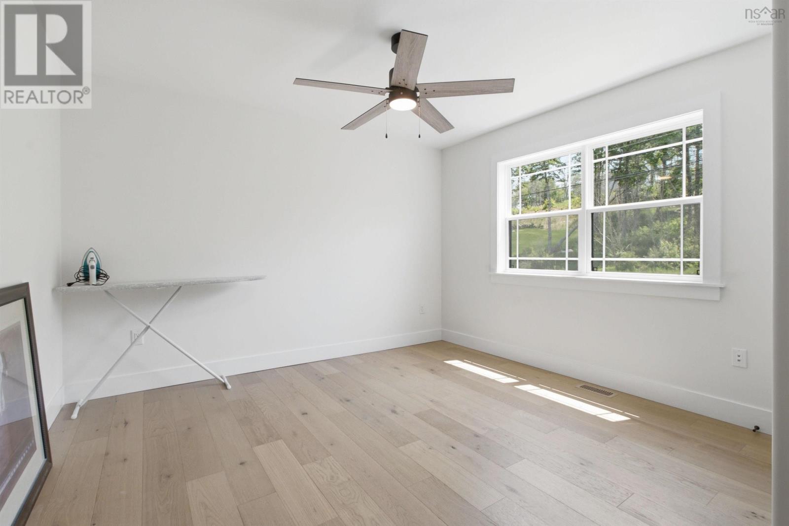 314 Carmel Crescent - 26