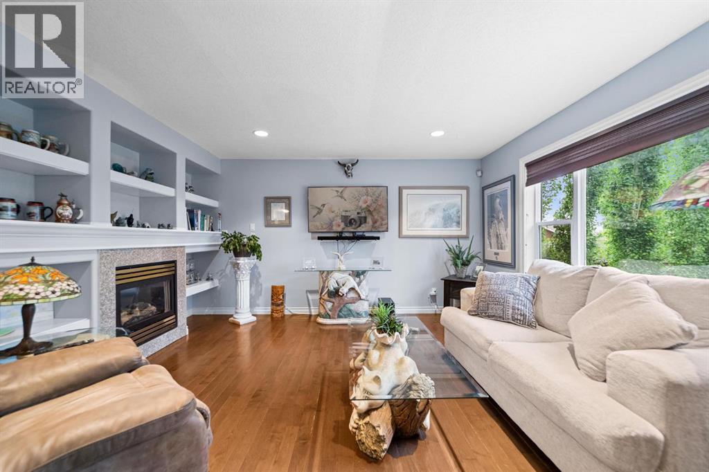 2605 57 Street - 4
