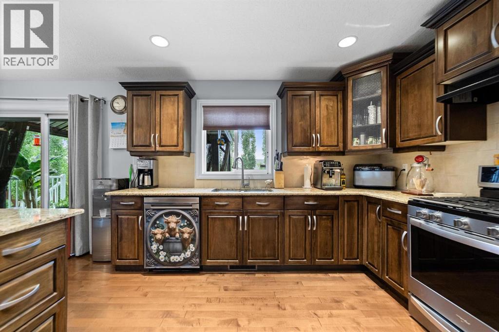 2605 57 Street - 12