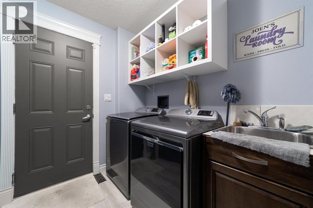 2605 57 Street - 13