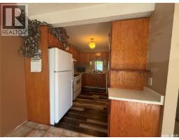 Foyer - 4 119 4th Avenue W, Kindersley, SK S0L1S0 Photo 7