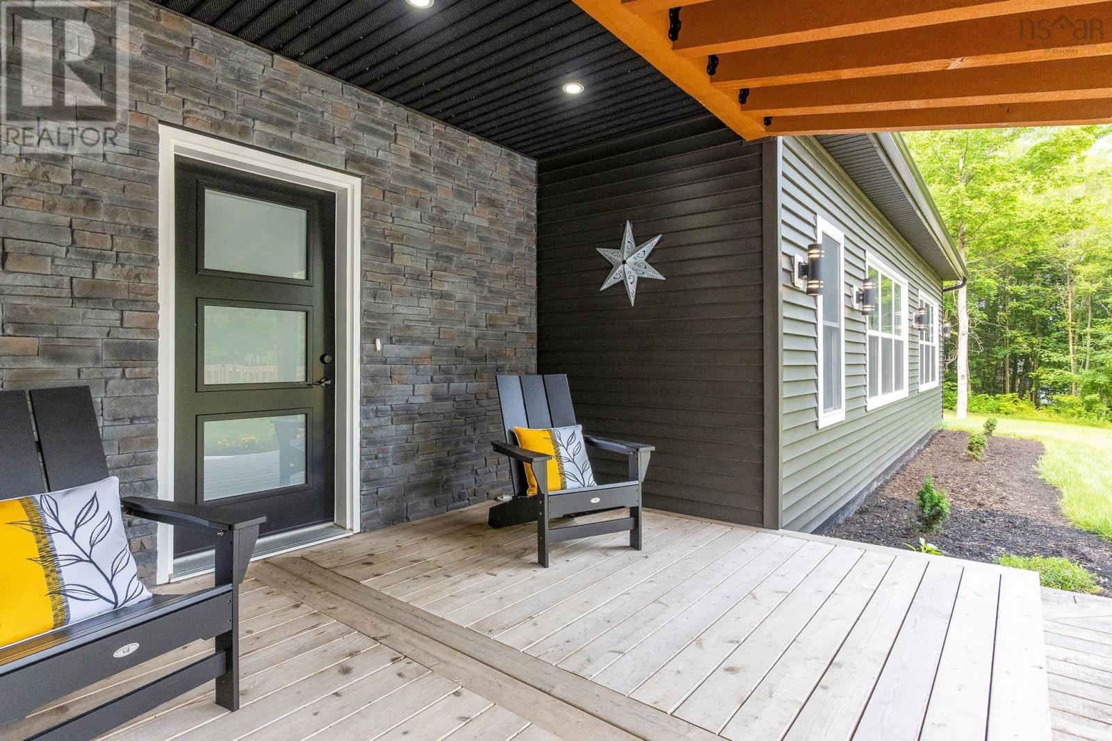 6718 Highway 1 - 43