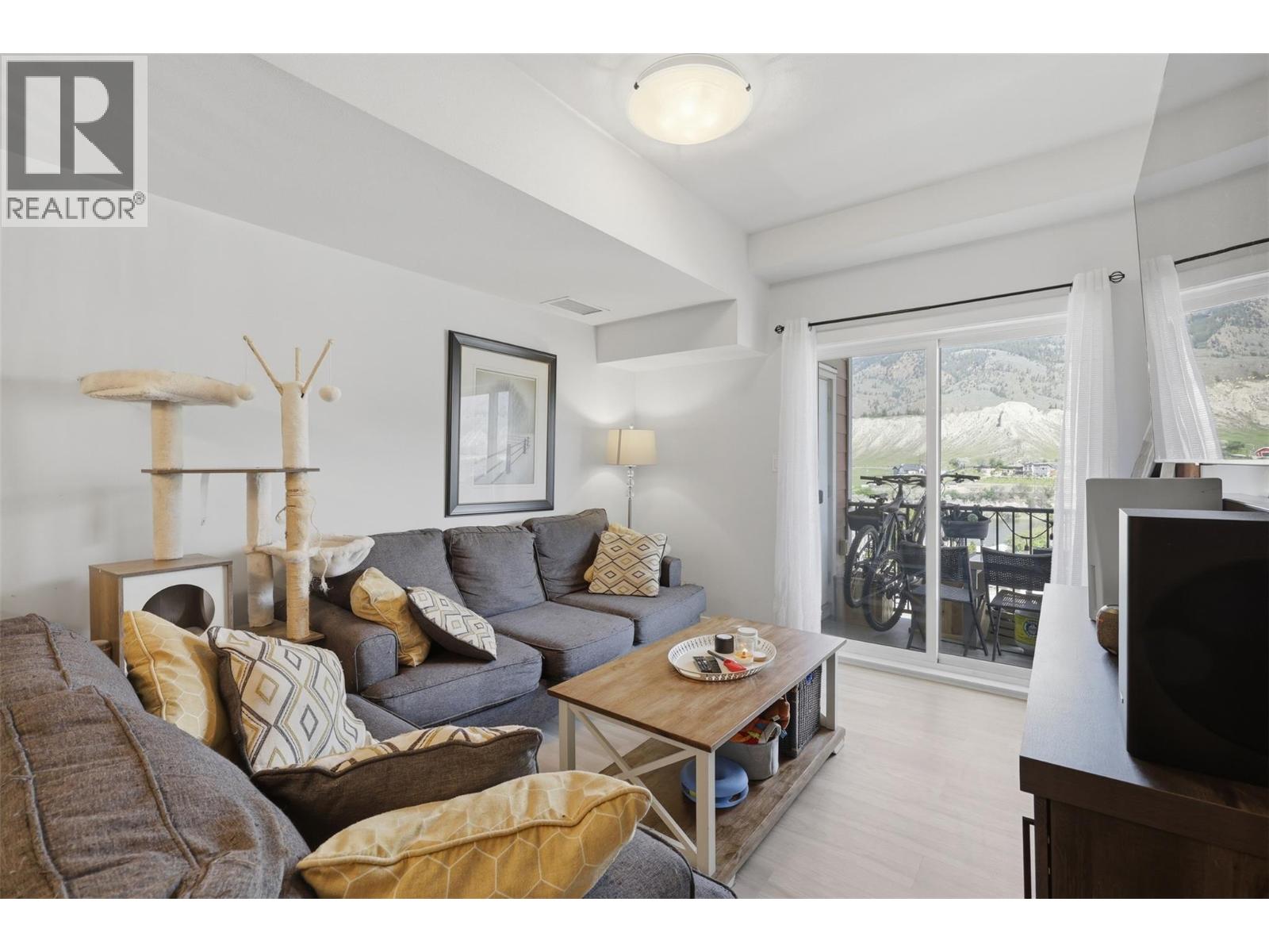 #512 5170 Dallas Drive - 10
