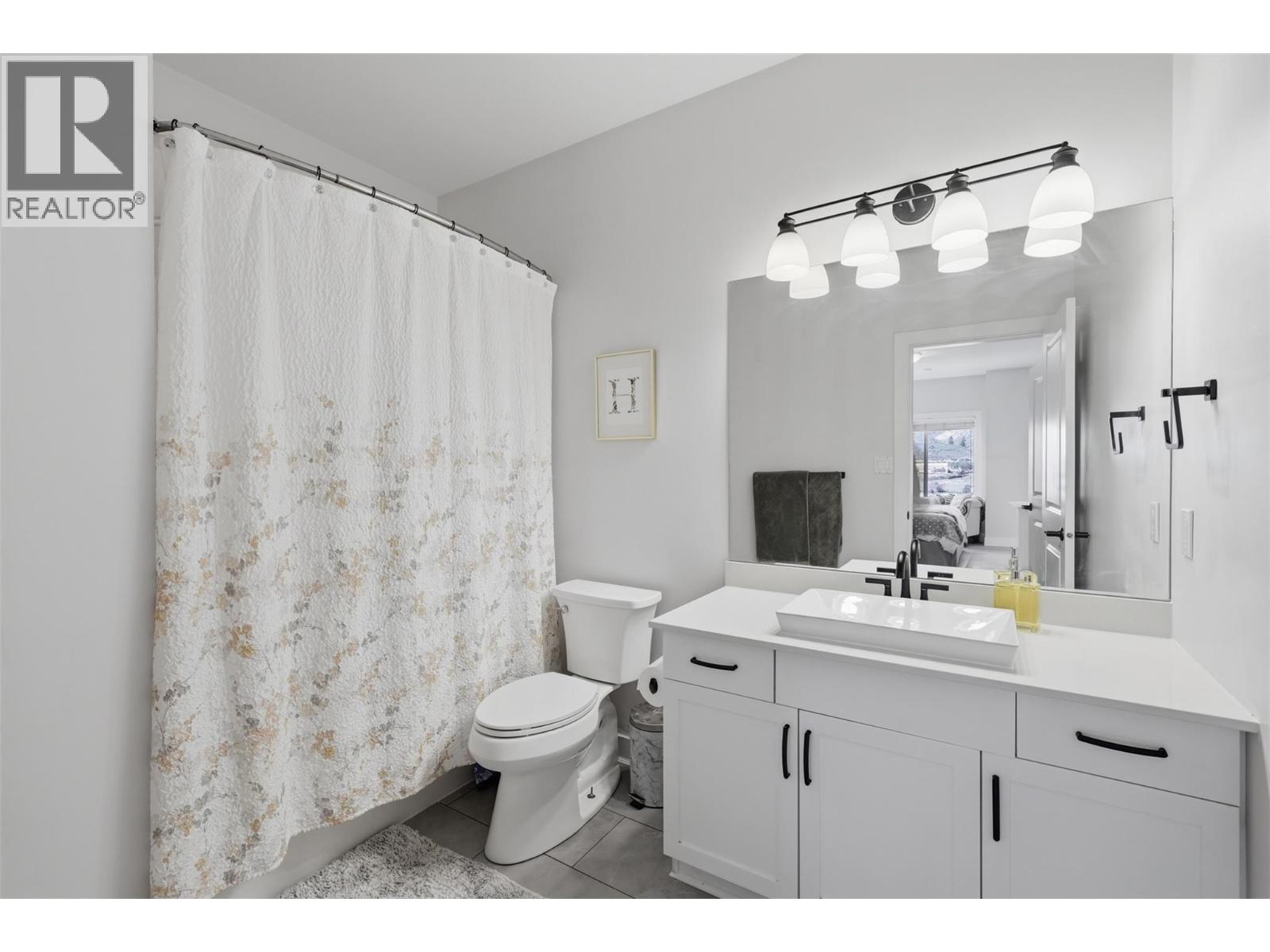 #512 5170 Dallas Drive - 22