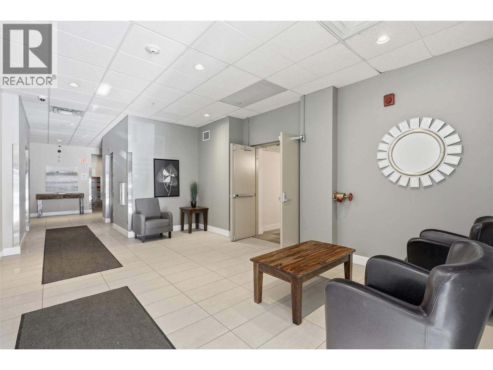 #512 5170 Dallas Drive - 37