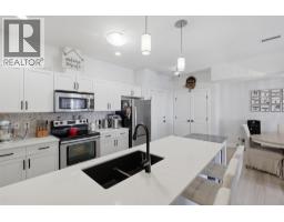 Full bathroom - 5170 Dallas Drive Unit# 512, Kamloops, BC V2C0C7 Photo 8