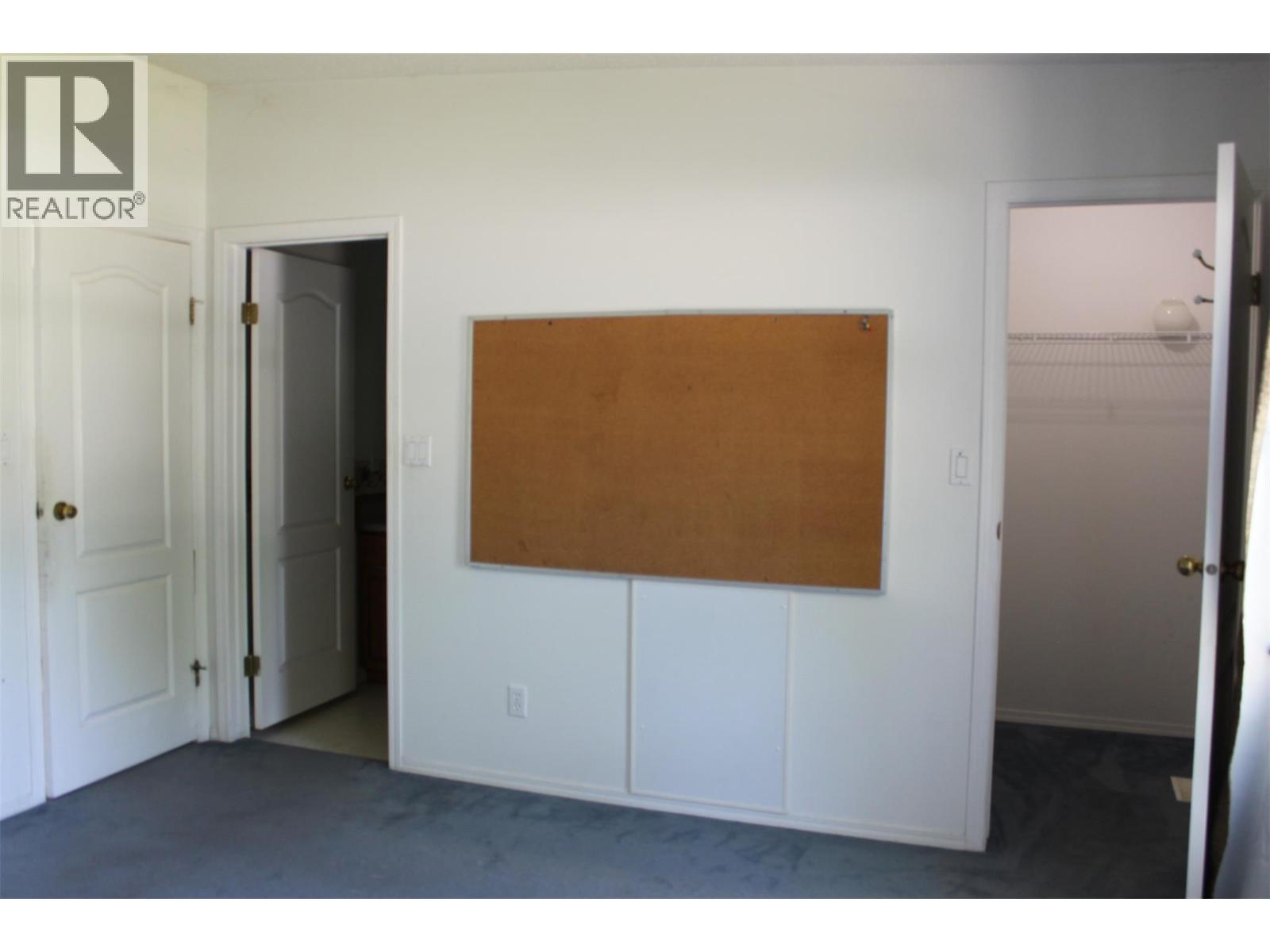 129 Oak Street - 12