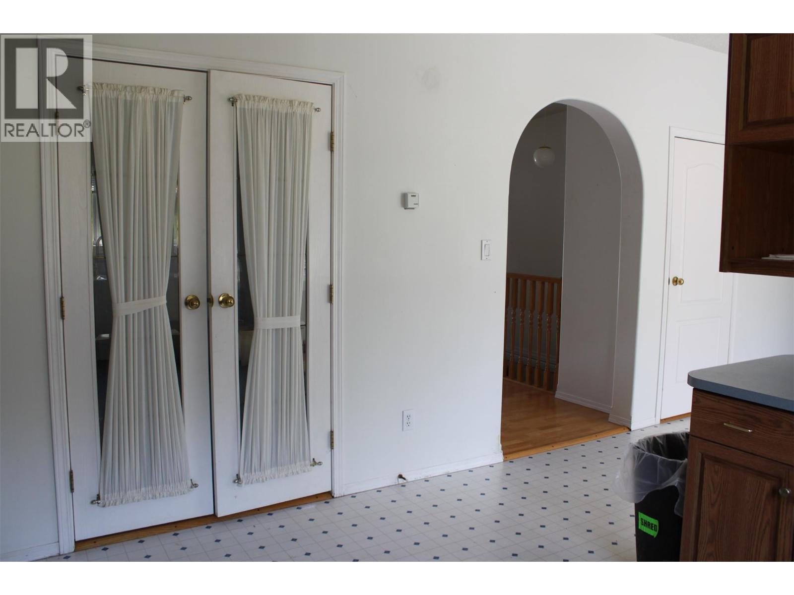 129 Oak Street - 7