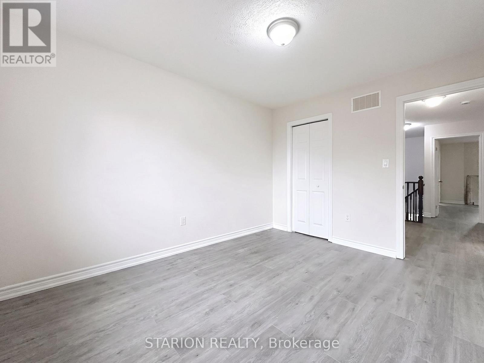 #13 345 GLANCASTER ROAD - 16