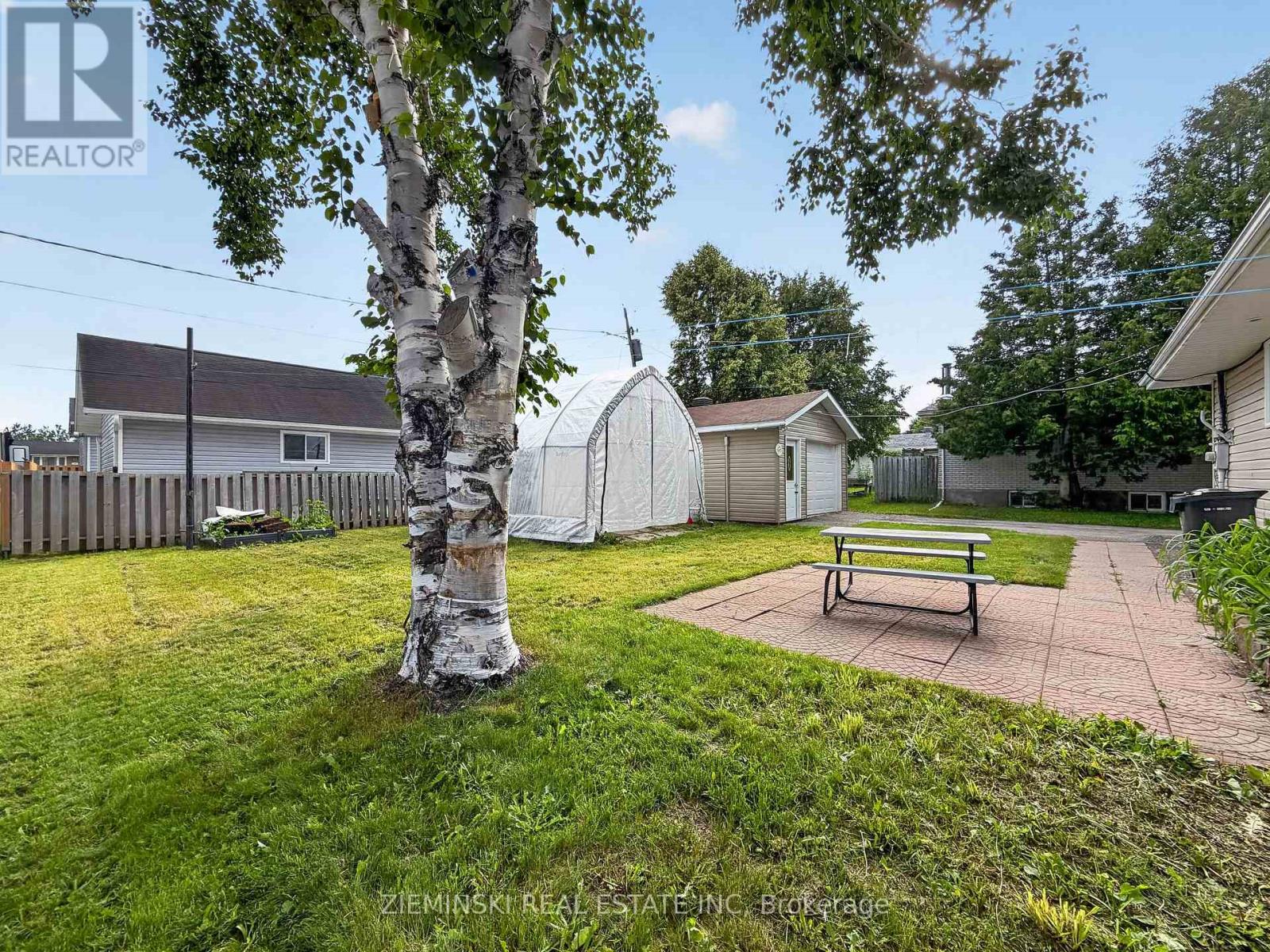 374 NOSOV DRIVE - 34