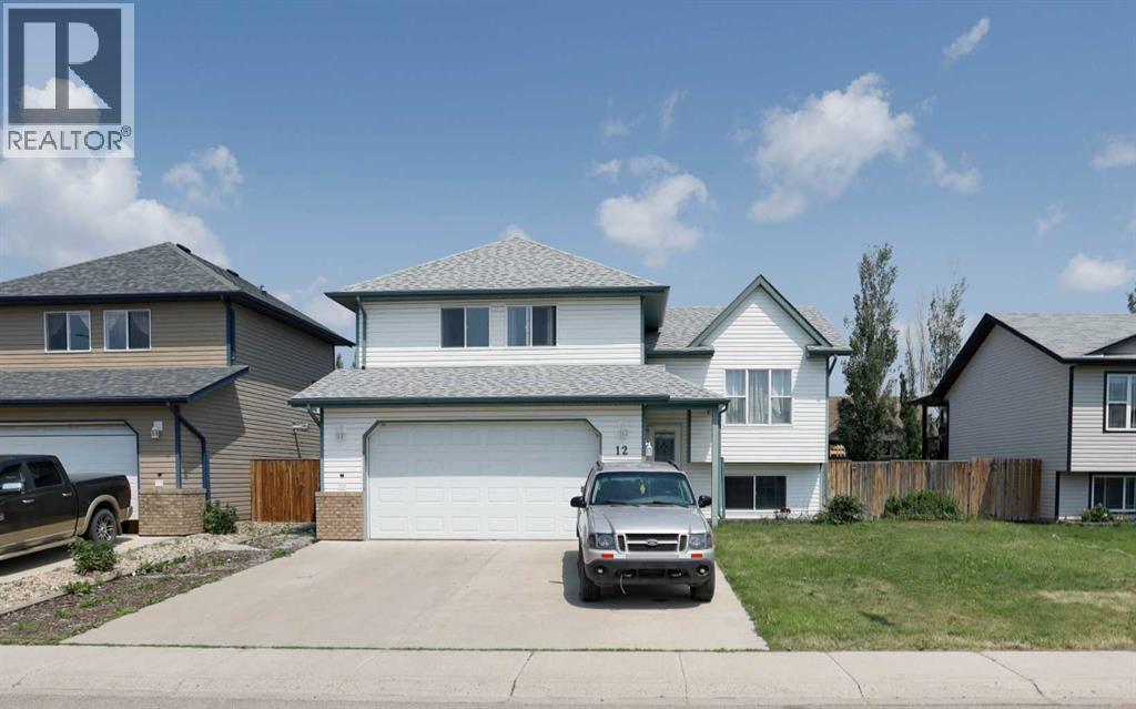 12 Upland Place W - 1