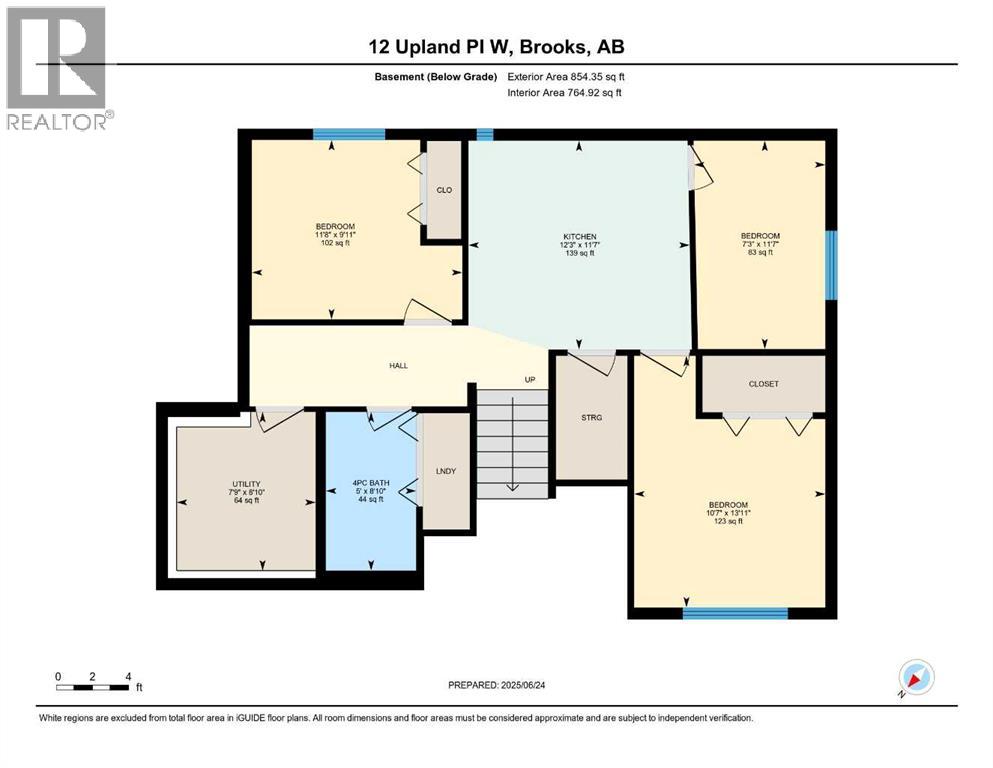 12 Upland Place W - 35