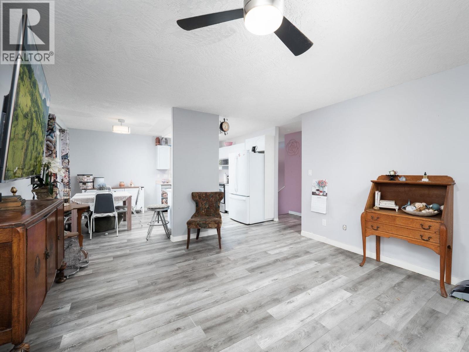 Photo 17 of 30 — 6389 DRIFTWOOD ROAD · Prince George, BC