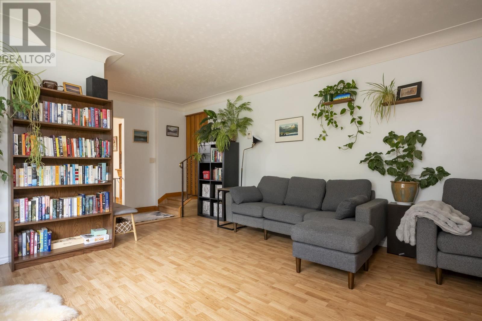 238 NELSON ST - 12