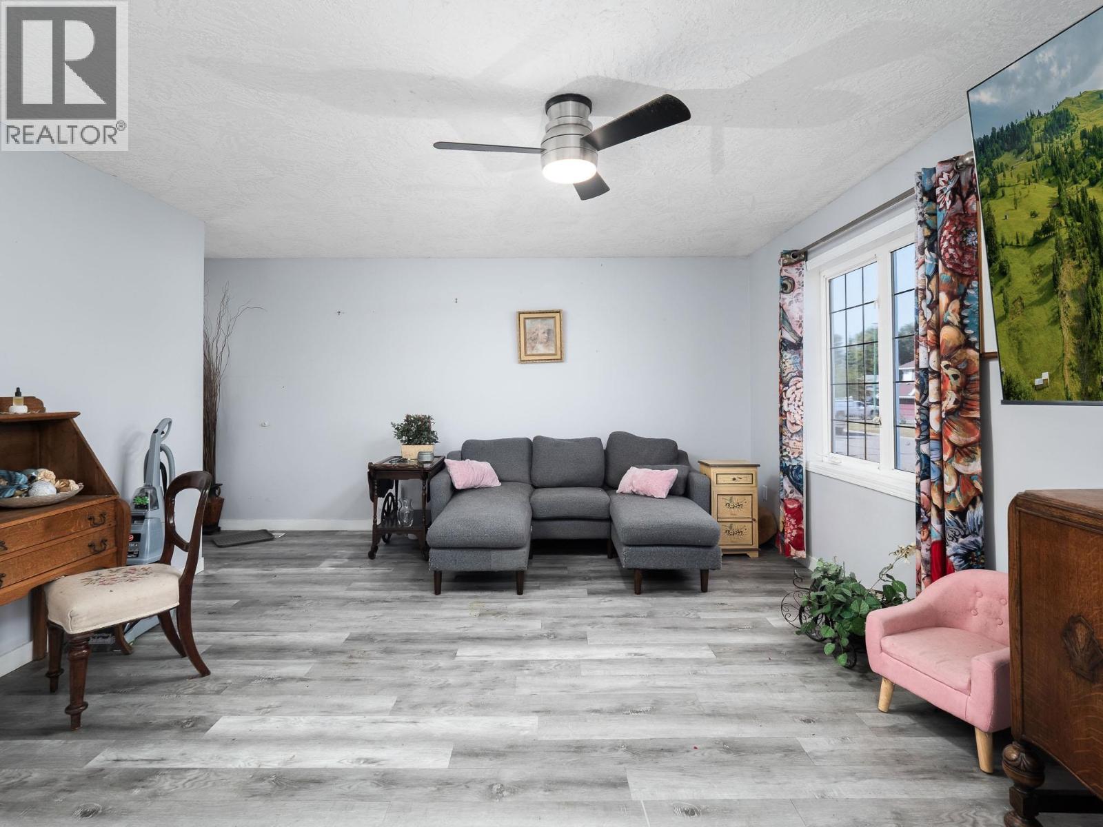 Photo 15 of 30 — 6389 DRIFTWOOD ROAD · Prince George, BC