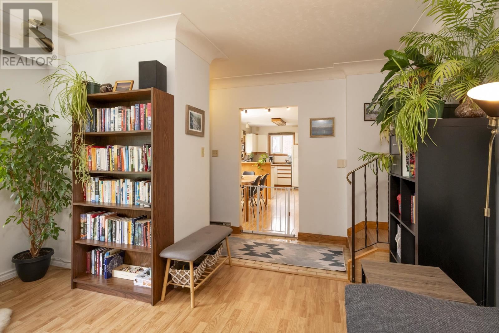 238 NELSON ST - 14