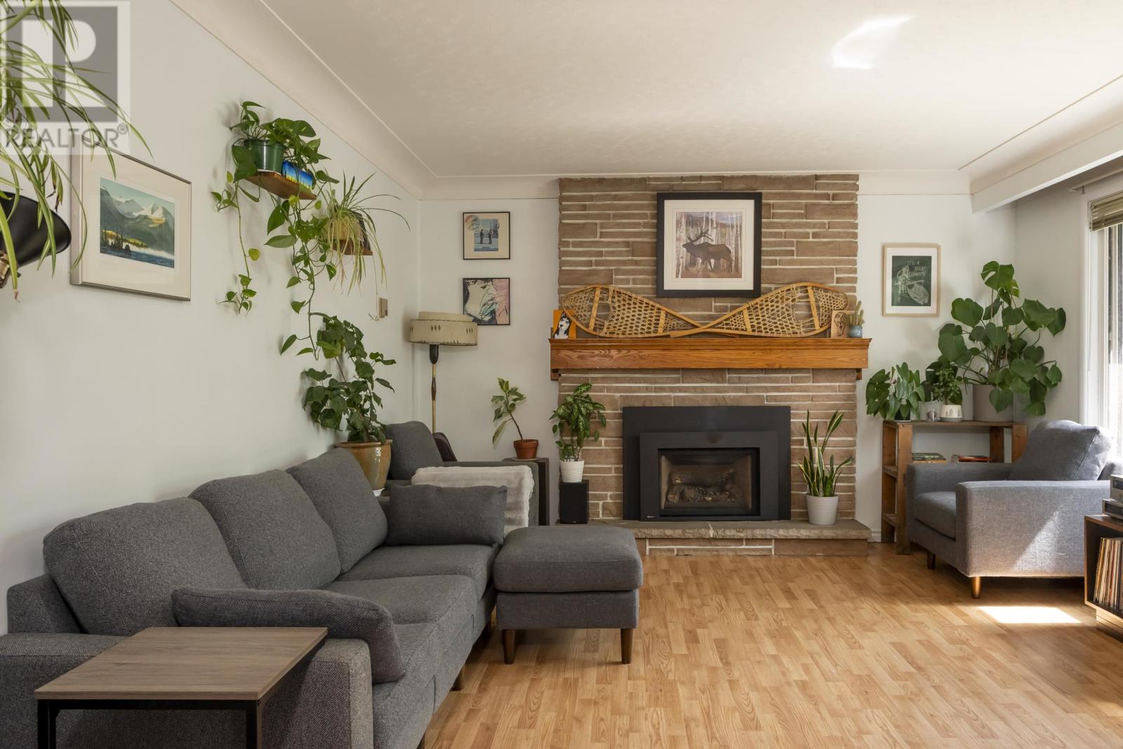 238 NELSON ST - Image 9