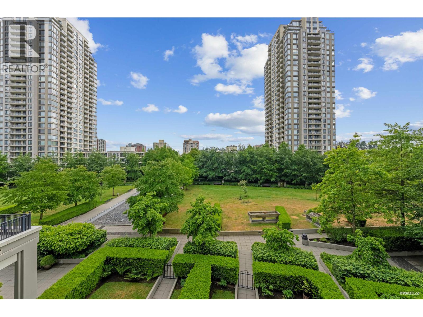 2 Bed, 2 Bath Apartment for Sale in Burnaby – 408 7138 COLLIER STREET, Burnaby – MLS# R3131322 - Image 5
