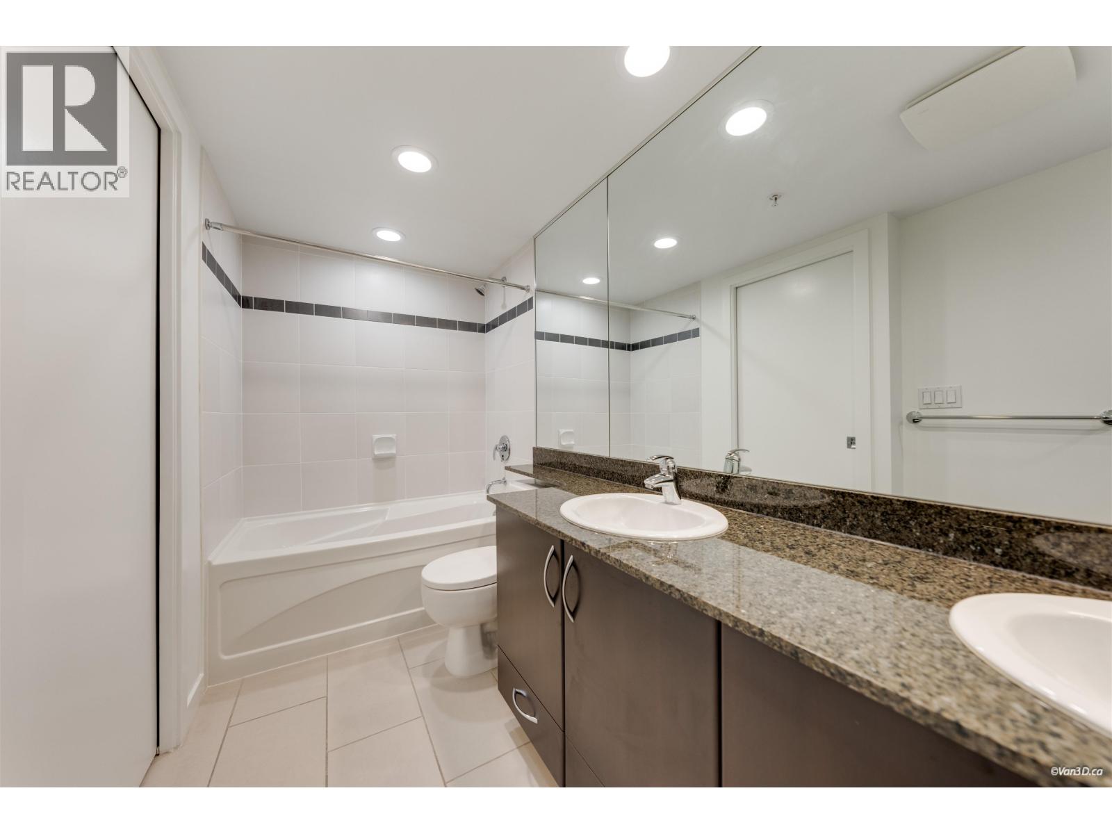 2 Bed, 2 Bath Apartment for Sale in Burnaby – 408 7138 COLLIER STREET, Burnaby – MLS# R3131322 - Image 13