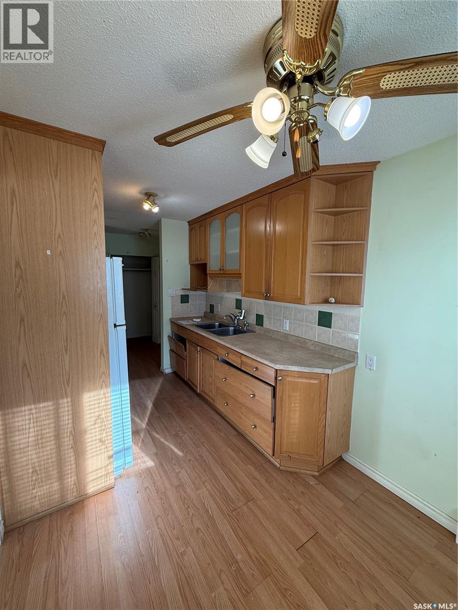 #22 26 Shaw STREET - 3