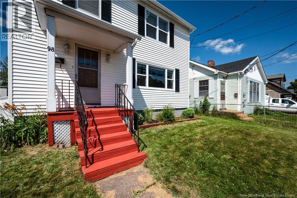 98 Maple Street - 15