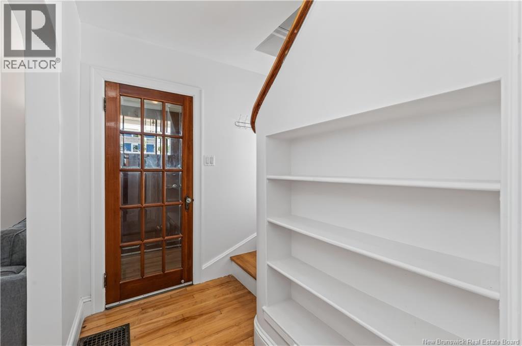 98 Maple Street - 17