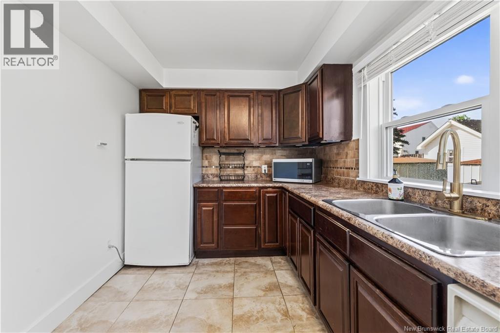 98 Maple Street - 22