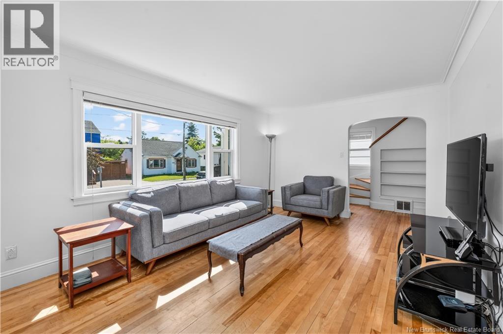 98 Maple Street - 33