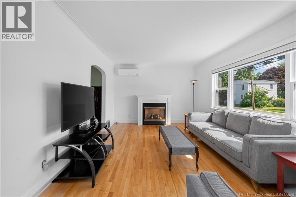 98 Maple Street - 35