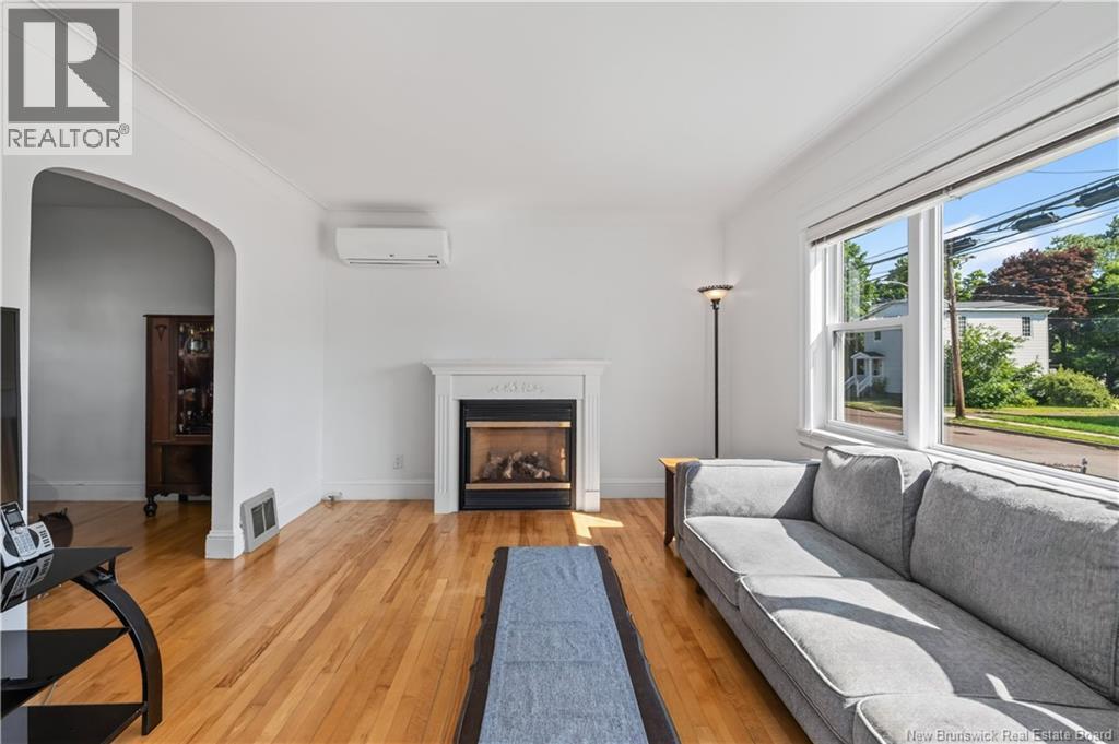 98 Maple Street - 36