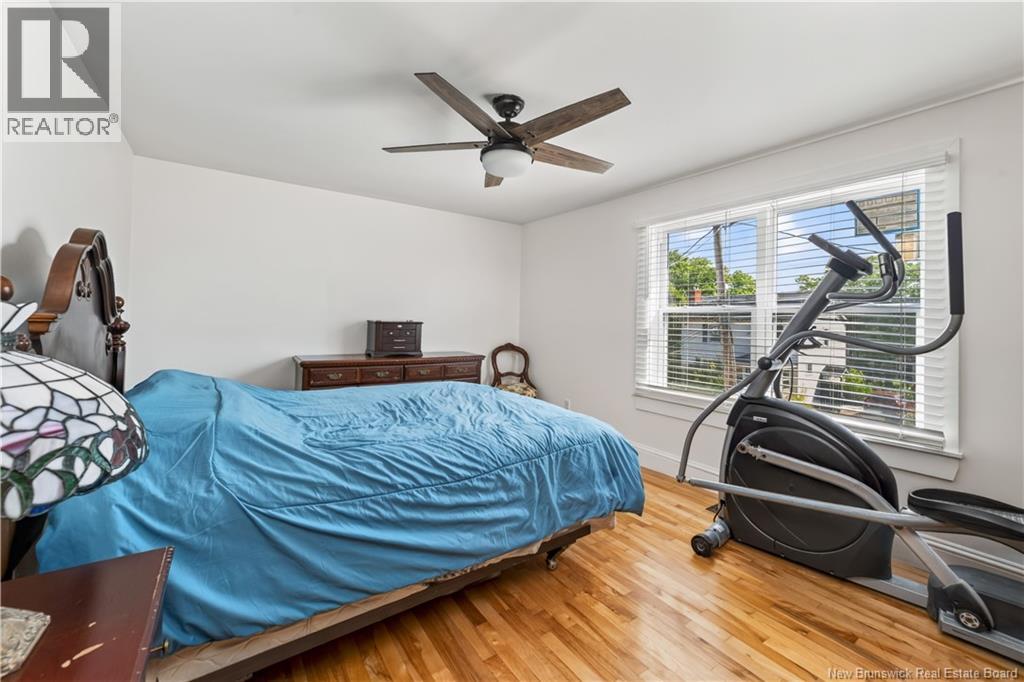 98 Maple Street - 43