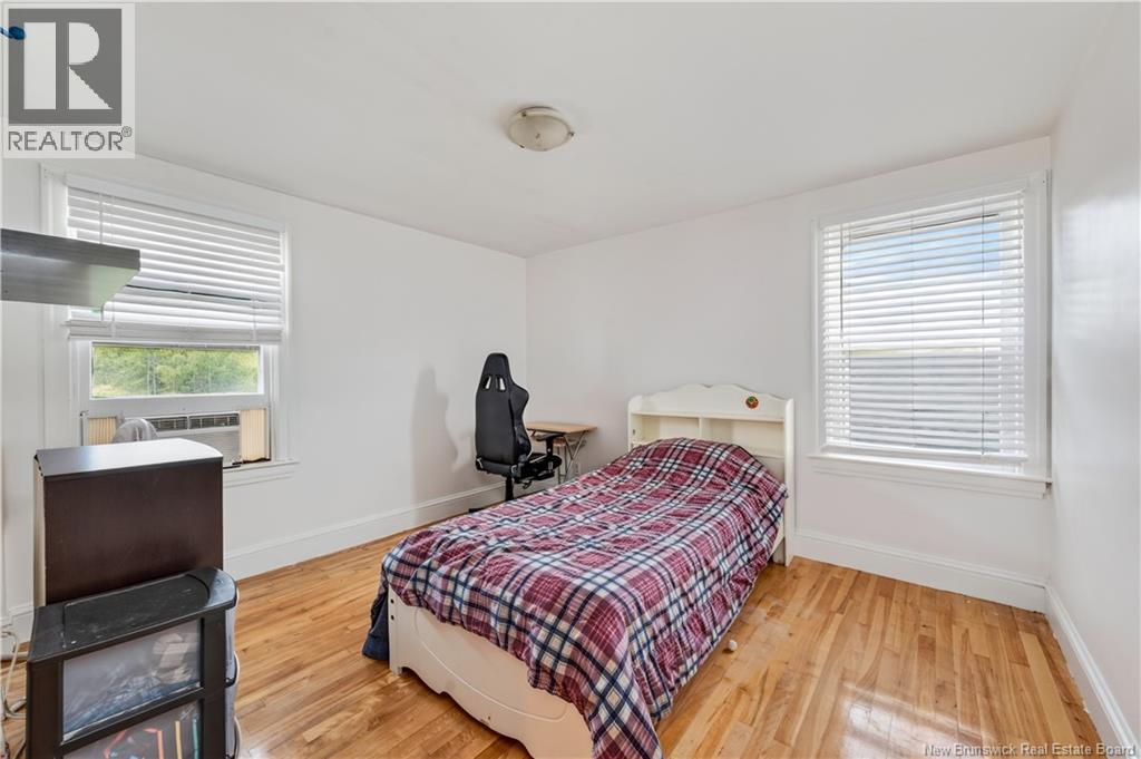 98 Maple Street - 49