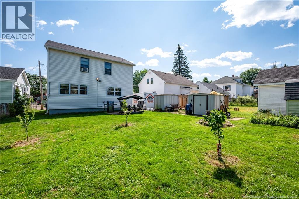 98 Maple Street - 9