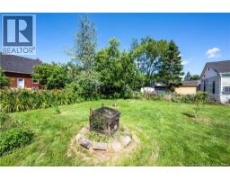 98 Maple Street, photo 11