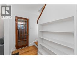 98 Maple Street, photo 17