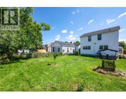 98 Maple Street, photo 7