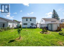 98 Maple Street, photo 8