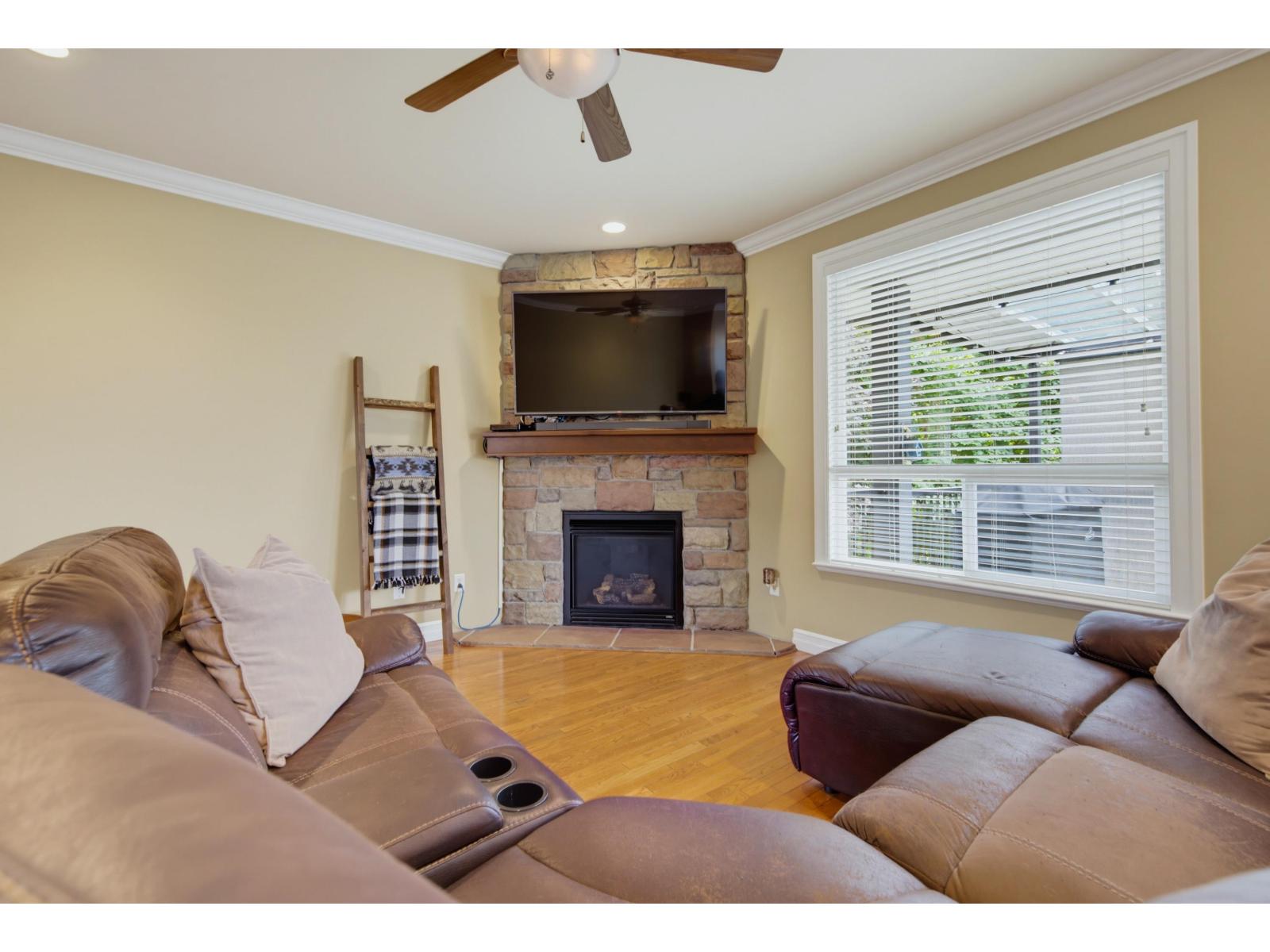 5 Bed, 4 Bath House for Sale in Abbotsford – 35480 MCKINLEY DRIVE, Abbotsford – MLS# R3147793 - Image 6