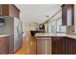 35480 Mckinley Drive, Abbotsford, BC V3G0A1 Photo 10