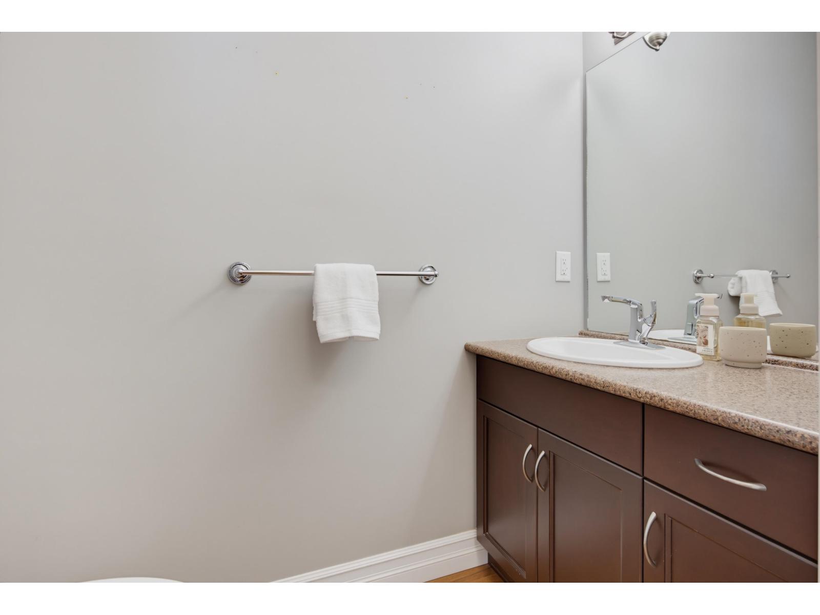 5 Bed, 4 Bath House for Sale in Abbotsford – 35480 MCKINLEY DRIVE, Abbotsford – MLS# R3147793 - Image 12