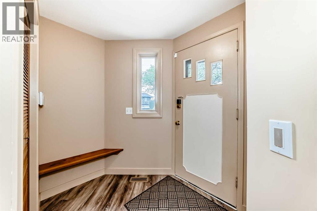 2518 21 Street SW - 15