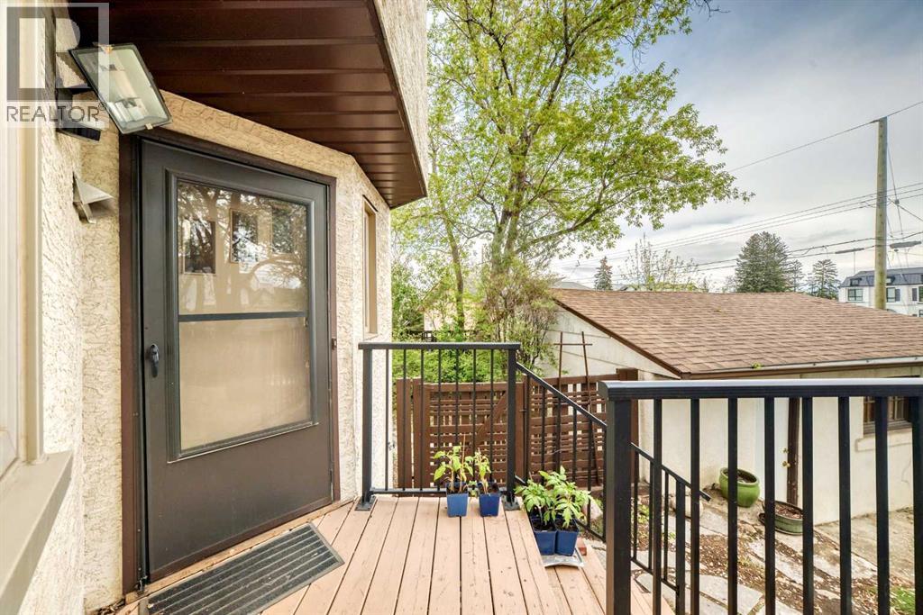 2518 21 Street SW - 16
