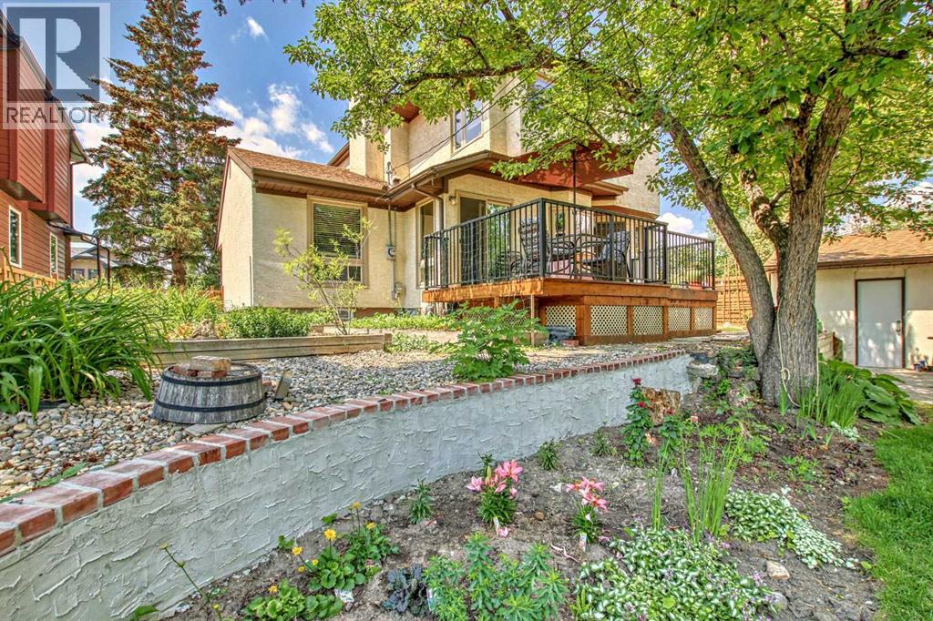 2518 21 Street SW - 41