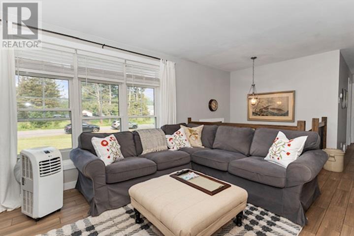 2060 Glenoah AVE - 14