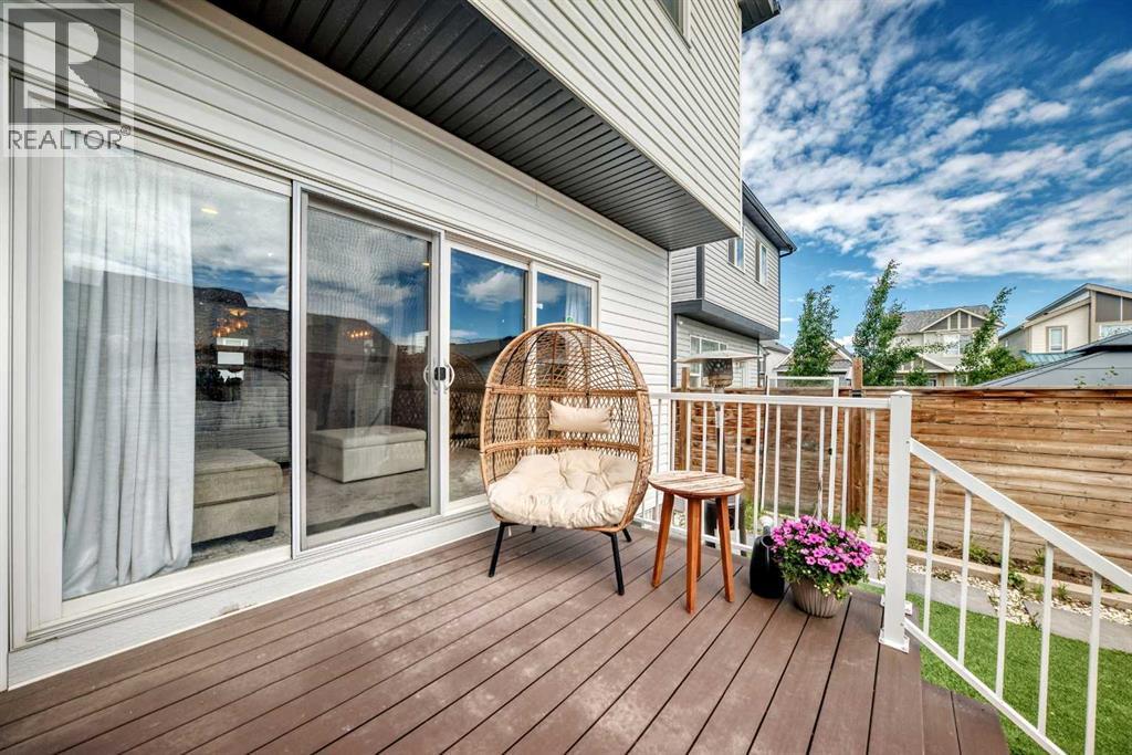 905 Livingston Way NE - 24