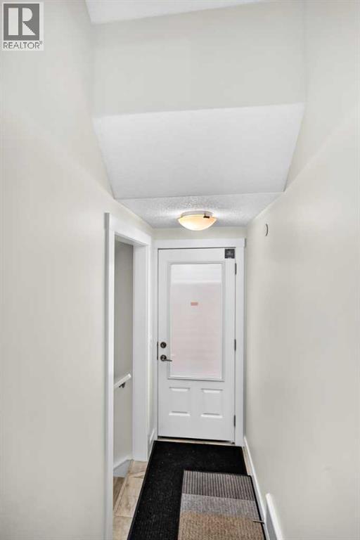 905 Livingston Way NE - 28
