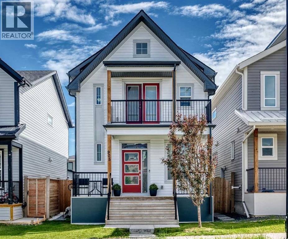 905 Livingston Way NE - 1