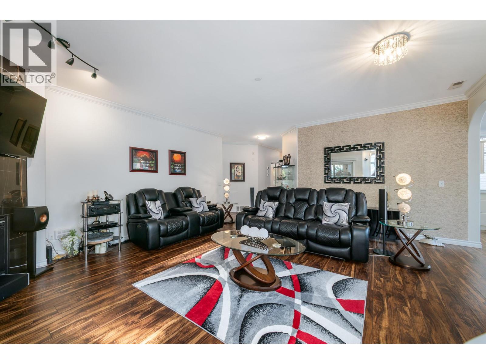#206 634 Lequime Road - 6