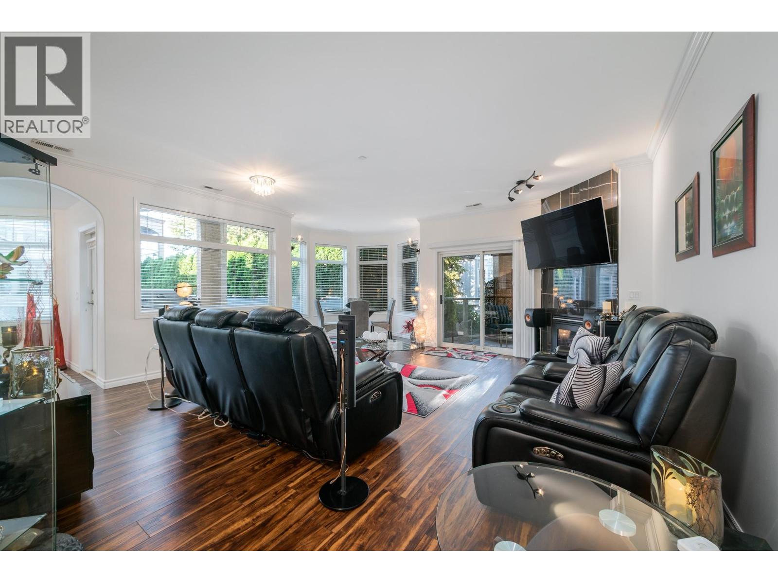 #206 634 Lequime Road - 4